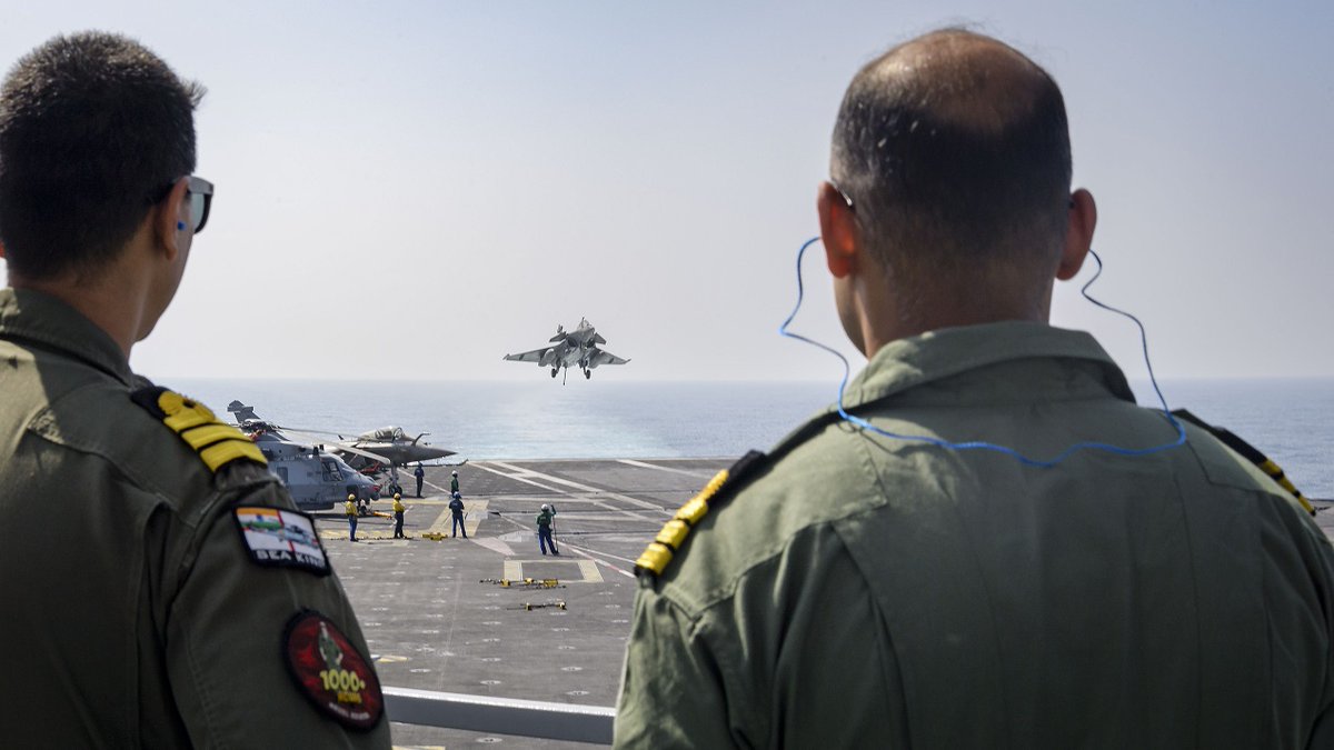FranceinIndia's tweet photo. VARUNA 2023 has begun! The 🇫🇷carrier strike group is carrying out a large-scale exercise with @IndianNavy off the Goa coast. Through intense drills, our two navies demonstrate their ability to operate together &amp; act as net security providers in this crucial region. #IndoPacific https://t.co/IqlSpl8BrV