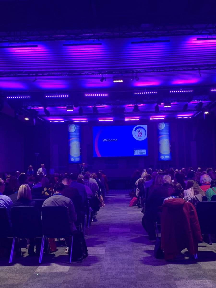 JaneKGalbraith's tweet photo. #SETConf22 and we’re off!! https://t.co/7mXNbuqQJZ