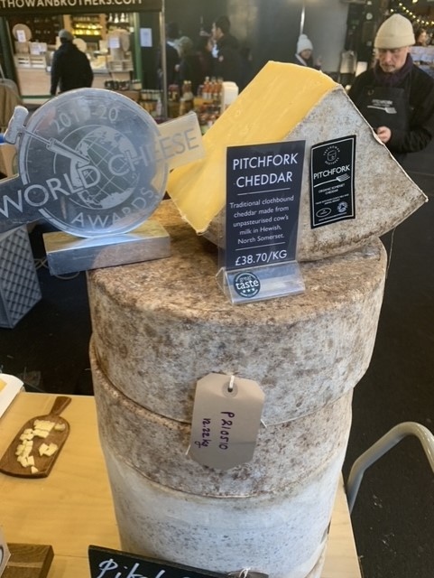 We love our Borough Market team; they're so full of knowledge and are sure to give you a friendly welcome on the stall. If you find yourself in London during the week or the weekend ahead then why not swing by?

#londonmarkets
#boroughmarket
#cheesemongerschoice
#cheesemonger