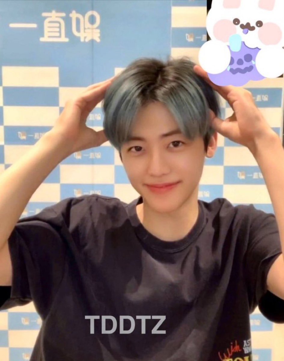 MJ7127's tweet photo. น่ารักจัง https://t.co/OuZA46l8YS