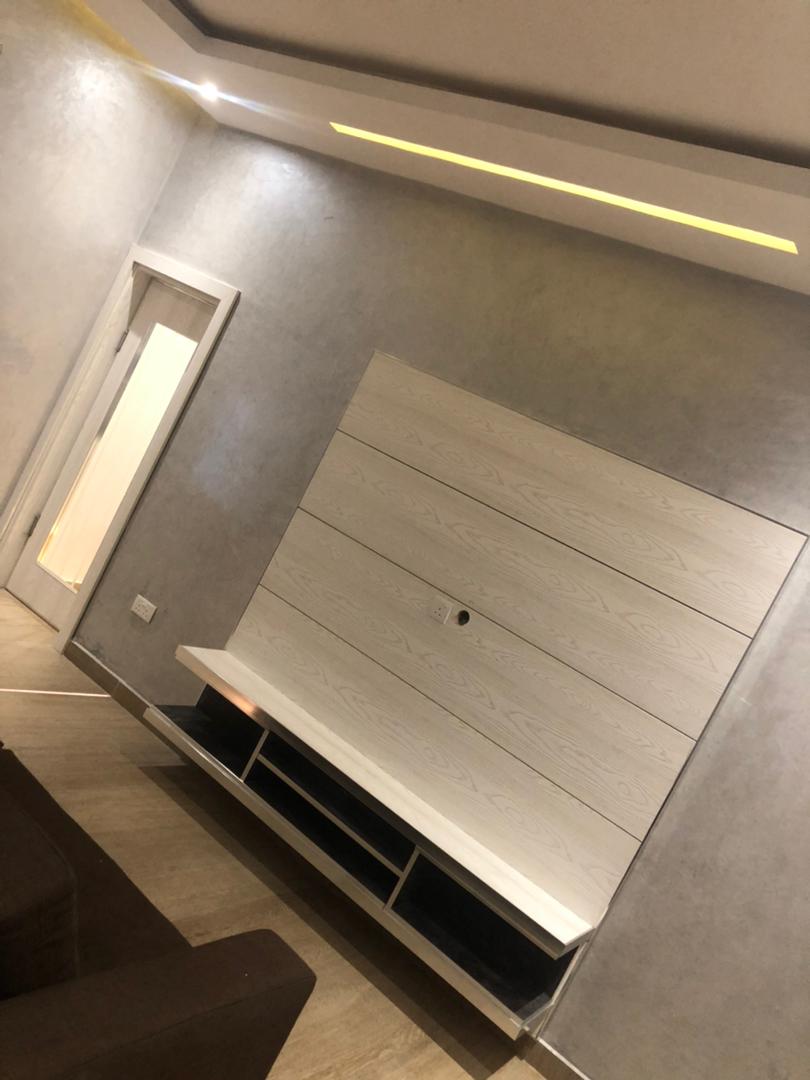 afolabi_co's tweet photo. 1 bedroom flat for sale situate along Meadow Hall Way, Alma Beach Estate, #Lekki, Ikate, #Lagos, Nigeria with an excellent finishing in a well developed area. 
The apartments are fully furnished with 24 hours service.
We are selling for 47 million #Naira only.

#RealEstateAgent https://t.co/zE2I2wQVjo