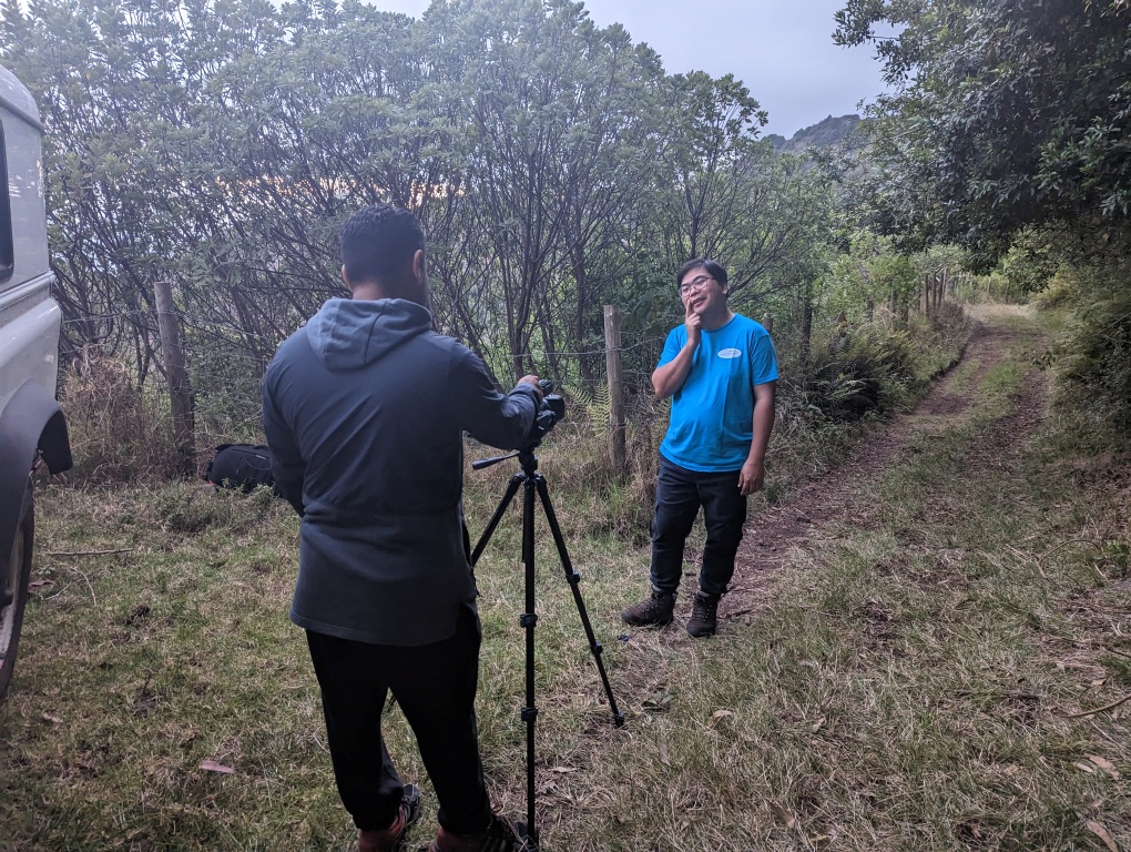 Night-time adventures at  Peak Dale -  surveying to see if the Big-headed ants activity at night   🔦 with Noel Tawato, an ant specialist 🐜 who came to study Island ants under the Cloud Forest Project.  #collaboration

#Invasiveants #sthelena @Darwininitiative