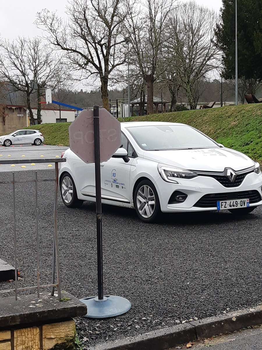 FdGroupama85 tweet media