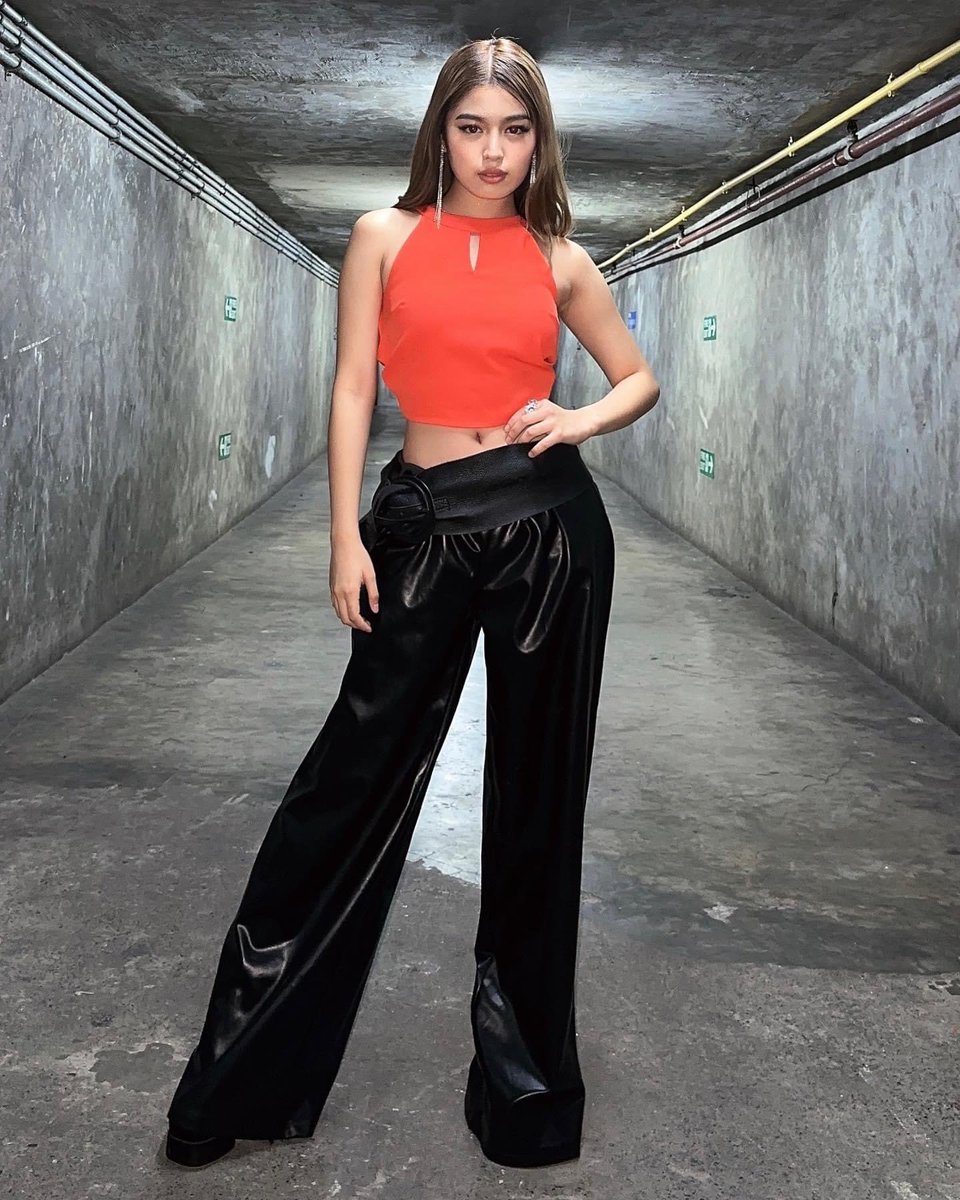 ReneHeartOfc's tweet photo. Congratulations @heart_ryane ! We’re so proud of you! Dito lang kami for you, always remember that.🧡 https://t.co/kv0dOYzCzS