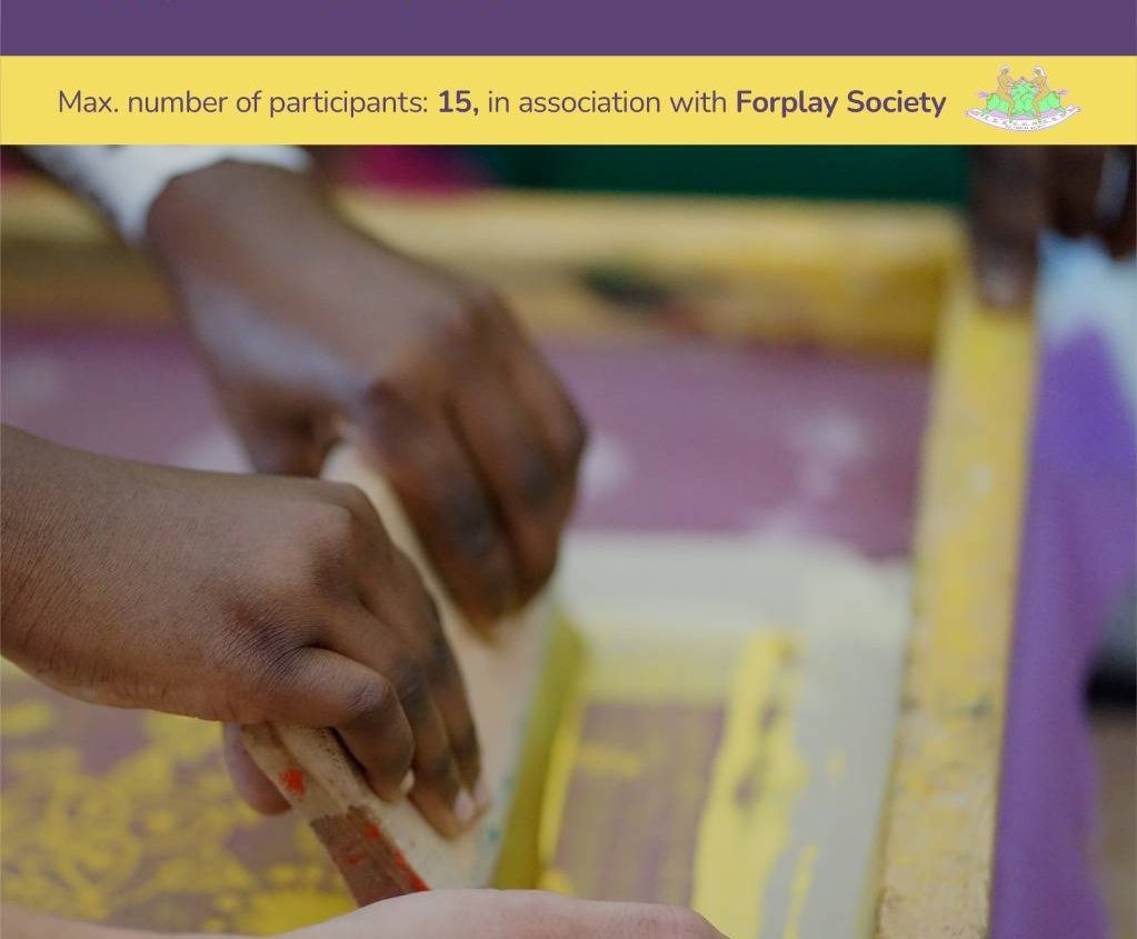 Jan 22nd-24th Silk screen printing with air ink by Andreas Ullrich and Ajmal Shifaz also again in the official <a href="/kochibiennale/">Kochi-Muziris Biennale</a> program: forplay-society.org/2023/01/17/22-… 
Sign up fast, only 15 seats available!
#kochi #kochibiennale #kochimuzirisbiennale