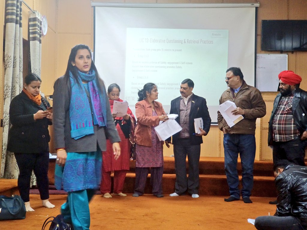 karshan01's tweet photo. MTs CO learning session
सब पढ़ें, सब बढ़ें😊
@DIETDaryaganj
#mtcls https://t.co/pKzqZi6yhC