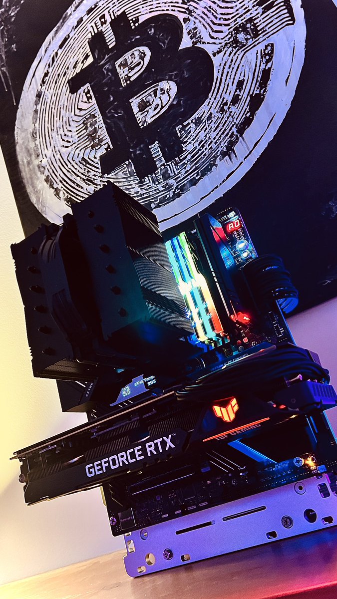 muraschal's tweet image. Silent &amp;amp; Speedy 😍…

Intel Core i9-10900K, ASUS ROG Maximus XII Extreme, 128GB DDR4 PC3600, 4x2TB ZFS(RAID10)

#Proxmox mit #ubuntuserver und #Raspibolt