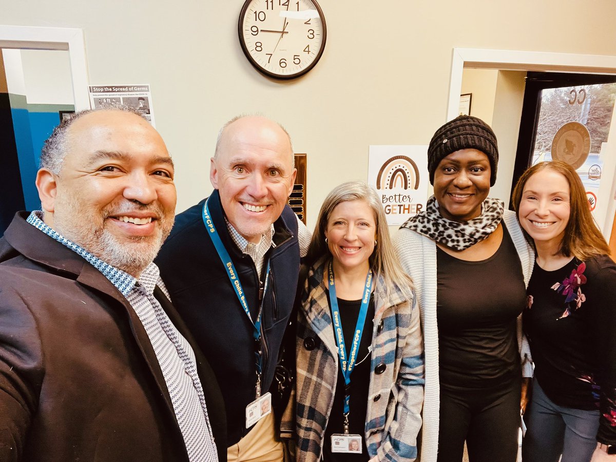 FCCS_School's tweet photo. Frederick Classical Charter School was proud to welcome Board of Education Vice President, Dean Rose and Board of Education member Rae Gallagher. It was truly a pleasure to meet with you.
@FCPSMaryland
#fcpsmd #truegoodbeautiful #classicaleducation #fcpsmaryland #frederickmd https://t.co/DNsmR599f6