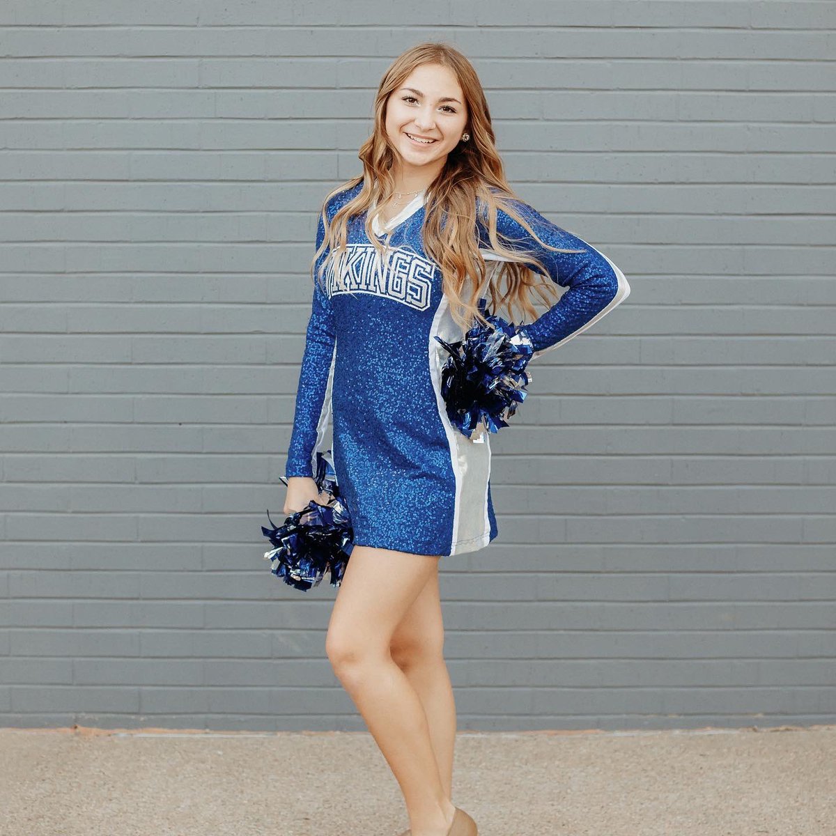 Meet freshman dancer Karlie!!

What are your goals for this season? Do good at state
Favorite memory so far? Camp and van rides
Favorite color? Baby blue
Dream job? Veterinarian 
Fun fact about yourself?  I’m a morning person
We love having Karlie on our dance team!💙