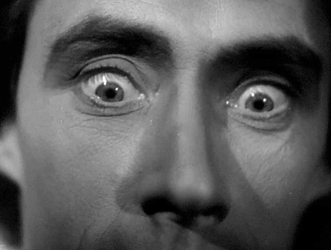 HorrorRafa's tweet photo. Cuesta creer que el relato #BarbaAzul del francés Charles Perrault fuera un cuento para niños.

Para mí, su mejor versión en cine es #BlueBeard de 1944, de corte expresionista y tan sencilla como efectiva, donde John Carradine interpreta a Gaston Morel, artista y estrangulador. https://t.co/9DQXU3h4lD