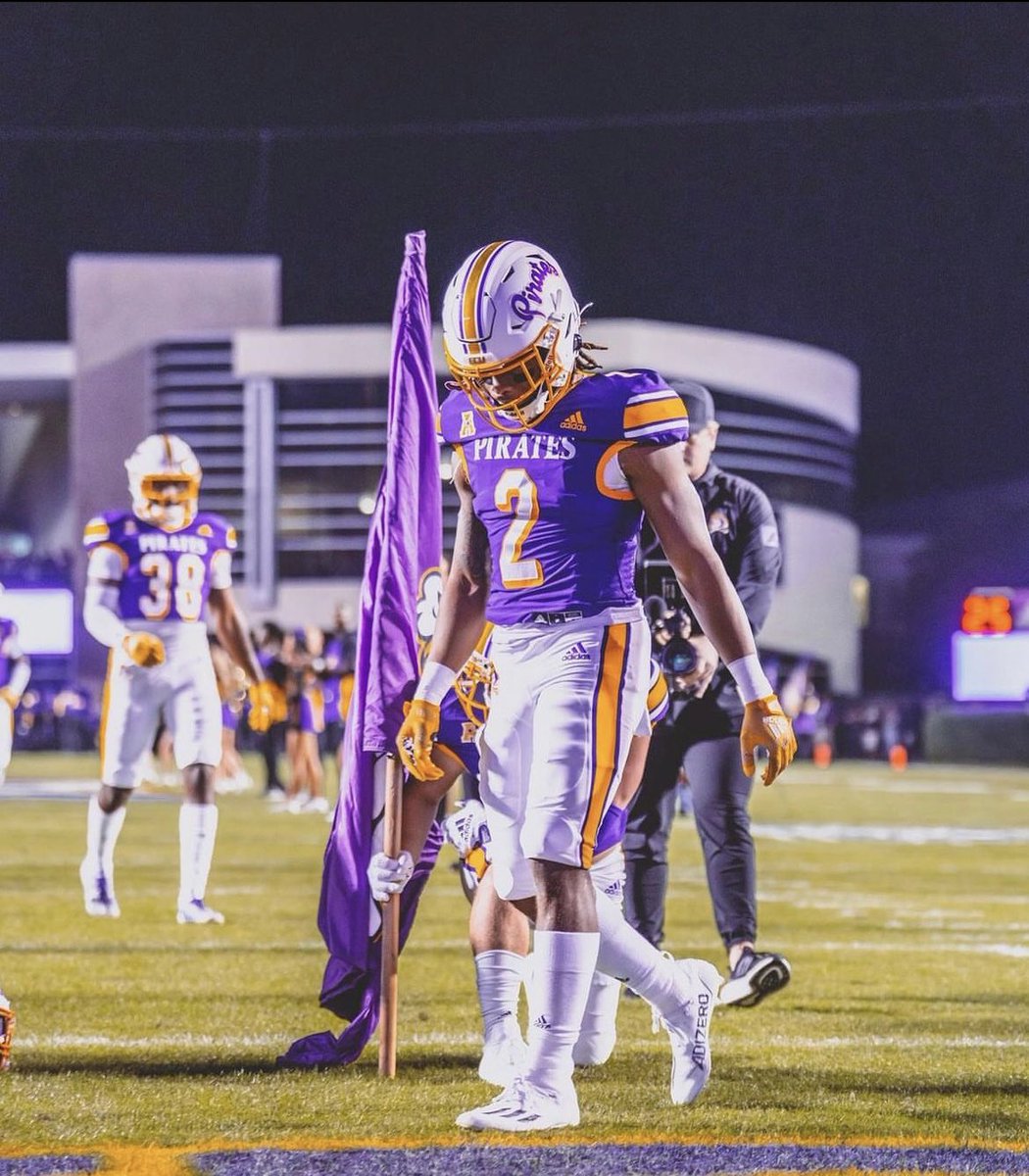 JacksonBussey5's tweet photo. After a great conversation with @Coach_B_Harrell and the East Carolina staff today. I’m very blessed and grateful to say I have received an offer from East Carolina University 🏴‍☠️
#PirateNation https://t.co/URyqefDh3p