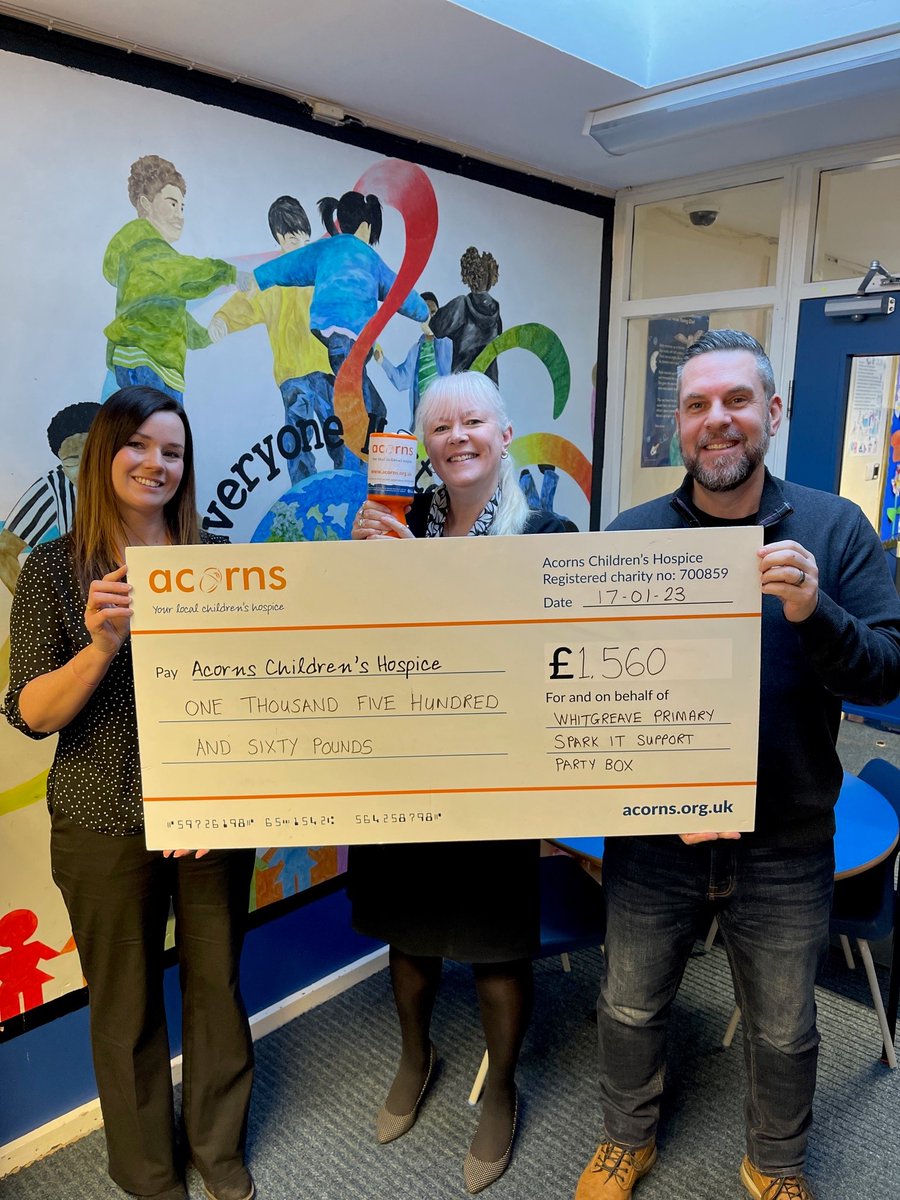 Congratulations to children and staff at Whitgreave Primary School who have raised a whopping £1,560 for Acorns Children's Hospice! @AcornsHospice. Read more: orlo.uk/U7CES