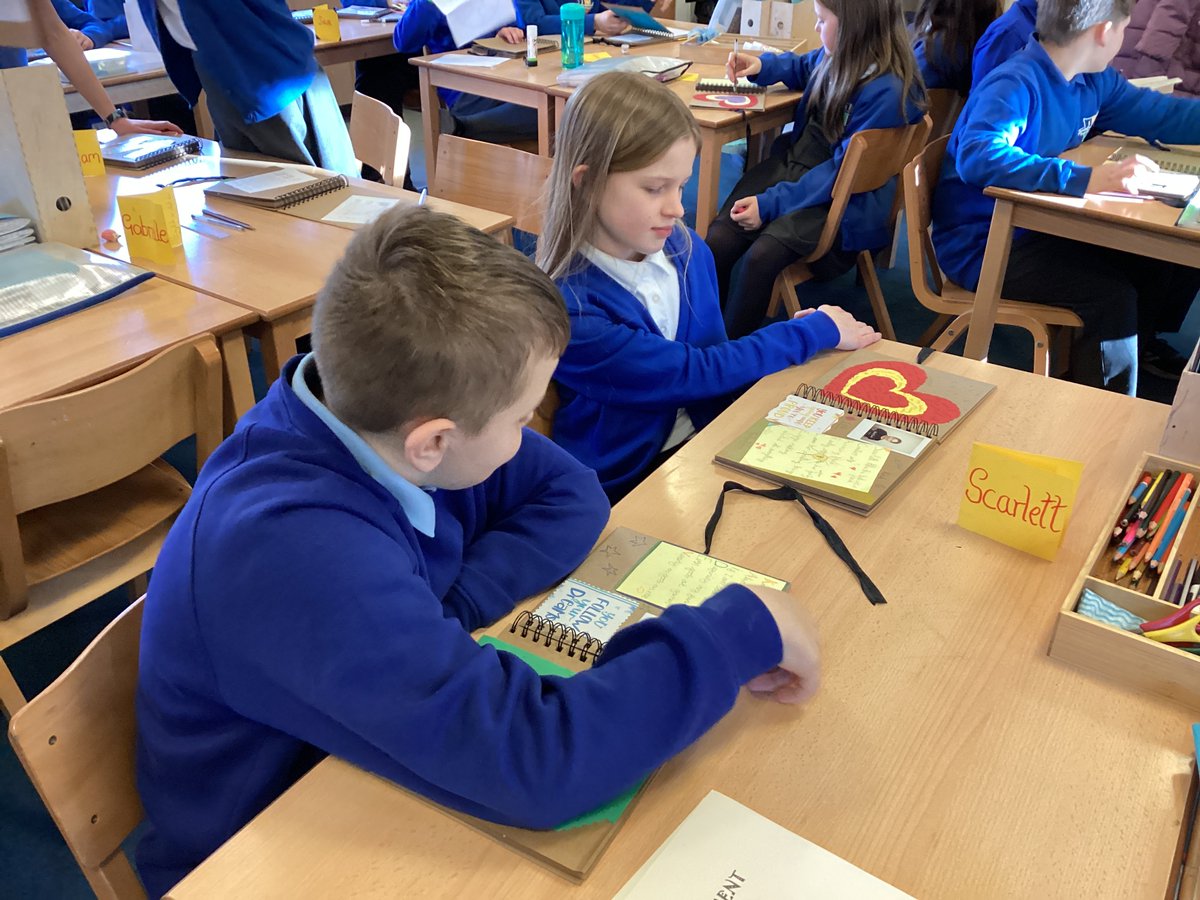 JCAWakefield's tweet photo. A fantastic Luggage For Life session for Year 6 today.  We reflected on the sessions and everything that we have taken from them.  Thank you to Debbie for coming in to deliver each session! #JCAPSHE @JCA__PSHCE https://t.co/eJ78Pz1I3U