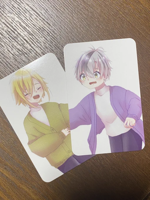そいえば、企画に出したイラストトレカにする遊びをしたので見てみてさせて。可愛いでしょ、 