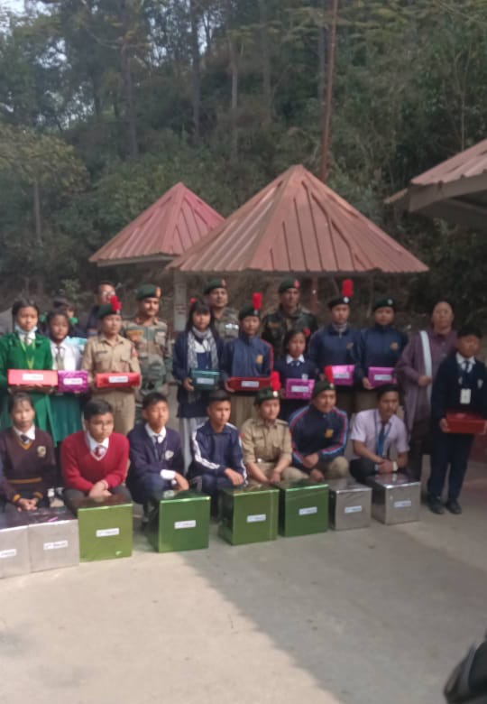 nccner's tweet photo. Cadets of NCC Battalions and Air Force Sqn under Imphal Group excelled in the Painting Competition org by Assam Rifles at Imphal Peace Museum, as part of Netaji's Birthday Celebrations. They were awarded by Shri Basanta Kumar, IPS (Retd), Hon'ble Education Minister of Manipur. https://t.co/BEKPkk1gTo
