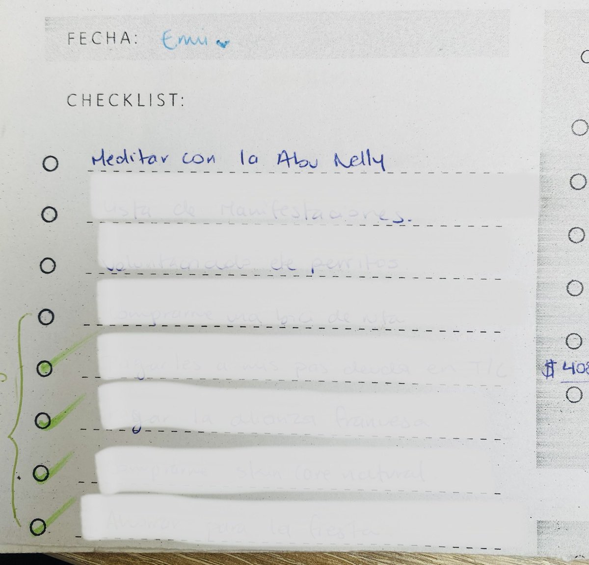 emi_andrade's tweet photo. Encontre una de mis check-list de hace tiempo que nunca completé… Ya es un mes que la Nene se nos fue y ese check quedará para otra vida. 

Las personas estamos hoy, mañana no sabemos 🤍 https://t.co/d2WkNTDaSG