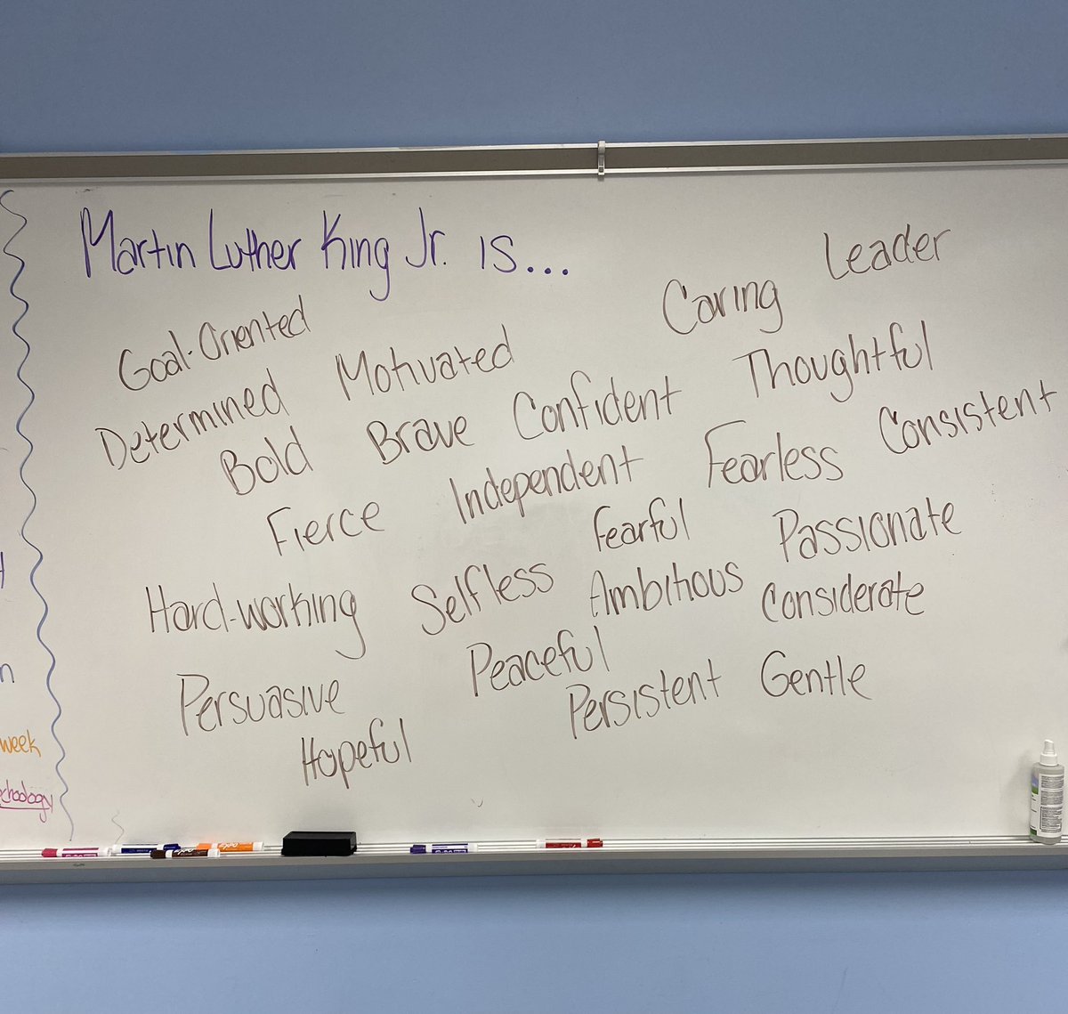 Jessls208's tweet photo. Honoring MLK Jr in LA today with a video review, class discussion, book selection and themed RNB entry @HowellTwpMSN @jlosinger https://t.co/2I87jpjcrU