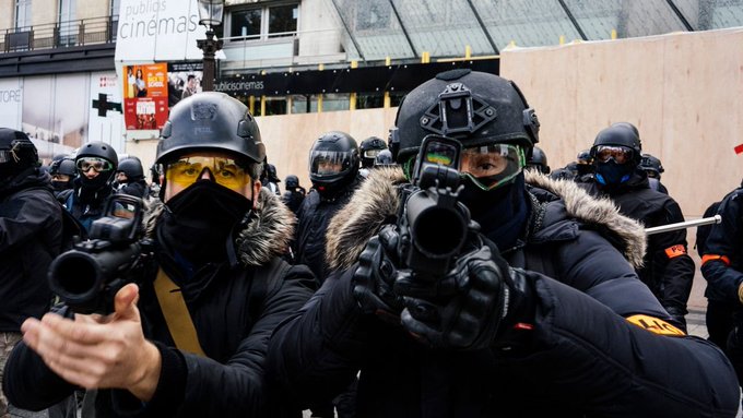 ALLEMAGNE - FRANCE - MANIFESTATIONS MONSTRE DES AGRICULTEURS ! Fmr4XTaXoAILr3e?format=jpg&name=small