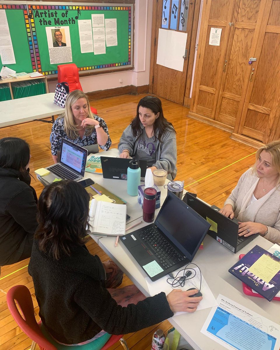 PS9Naples's tweet photo. 🧠Always learning
🌱Always growing
🧊Topic: Discussing the importance of criticality at the K-2 level.
Thank you Ingrid Twyman!!
#nycdoe #district31 #webelongatps9 #ps9 #livelikephil #youwillalwaysbehomehere #voice #nycdoe #corecollaborative @TheSocialCore @DrMarionWilson https://t.co/bFKCvbhb0f