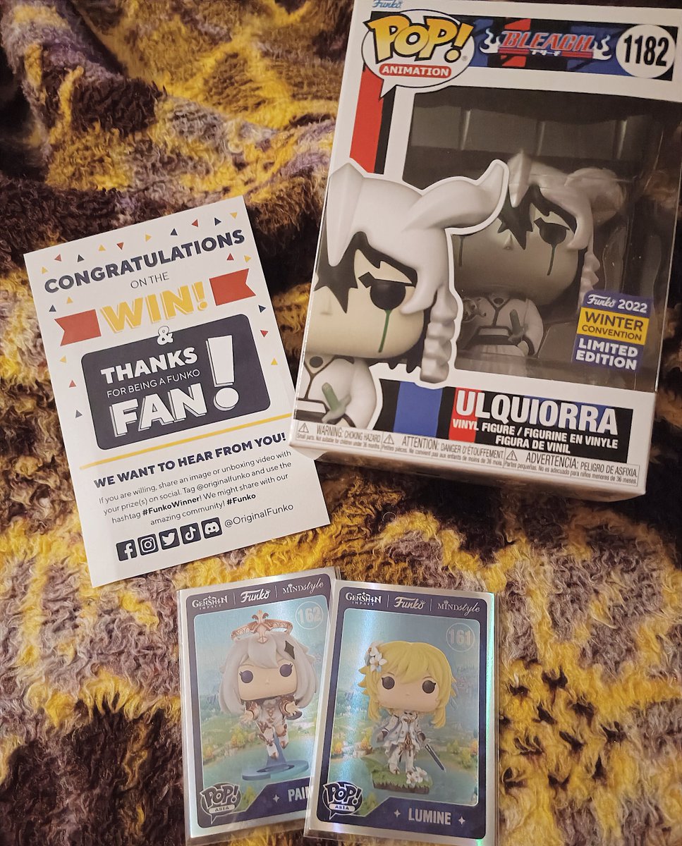 moon_yooan's tweet image. Thank you so much for the Ulquiorra figure, @OriginalFunko !! 🥹💜💜
It&apos;s my first ever Funko POP!! I have been actively try for the giveaways and finally it was my time! Also really suprised at the Genshin cards, they&apos;re so pretty, I&apos;m so happy!😍❤️
#FunkoWinner #Funko