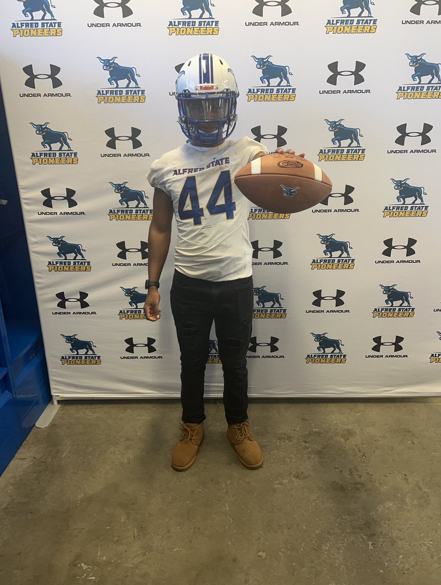 antuane_hawkins's tweet photo. After a great weekend down at Alfred State I am glad to say I received a roster spot. @gambo3241 @CoachLinnAState @CoachGallardy https://t.co/dH1upCdYzD