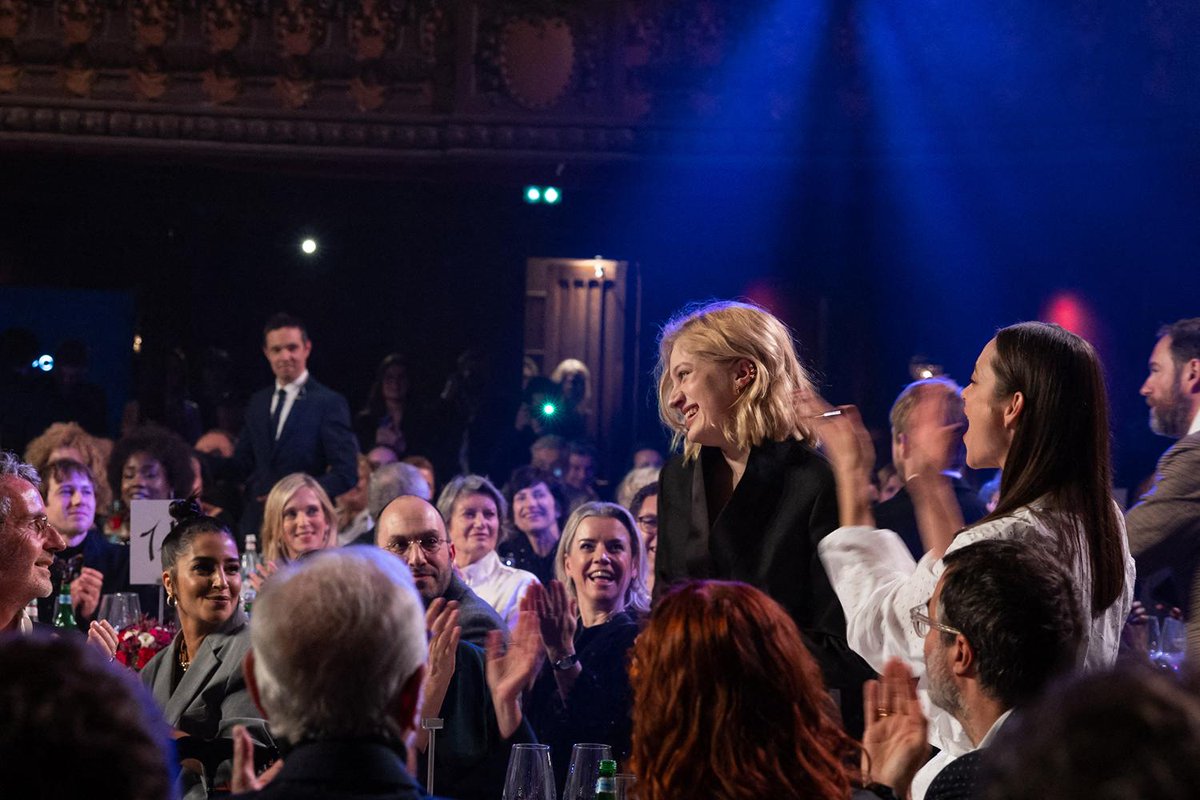 Paris Match tweet media