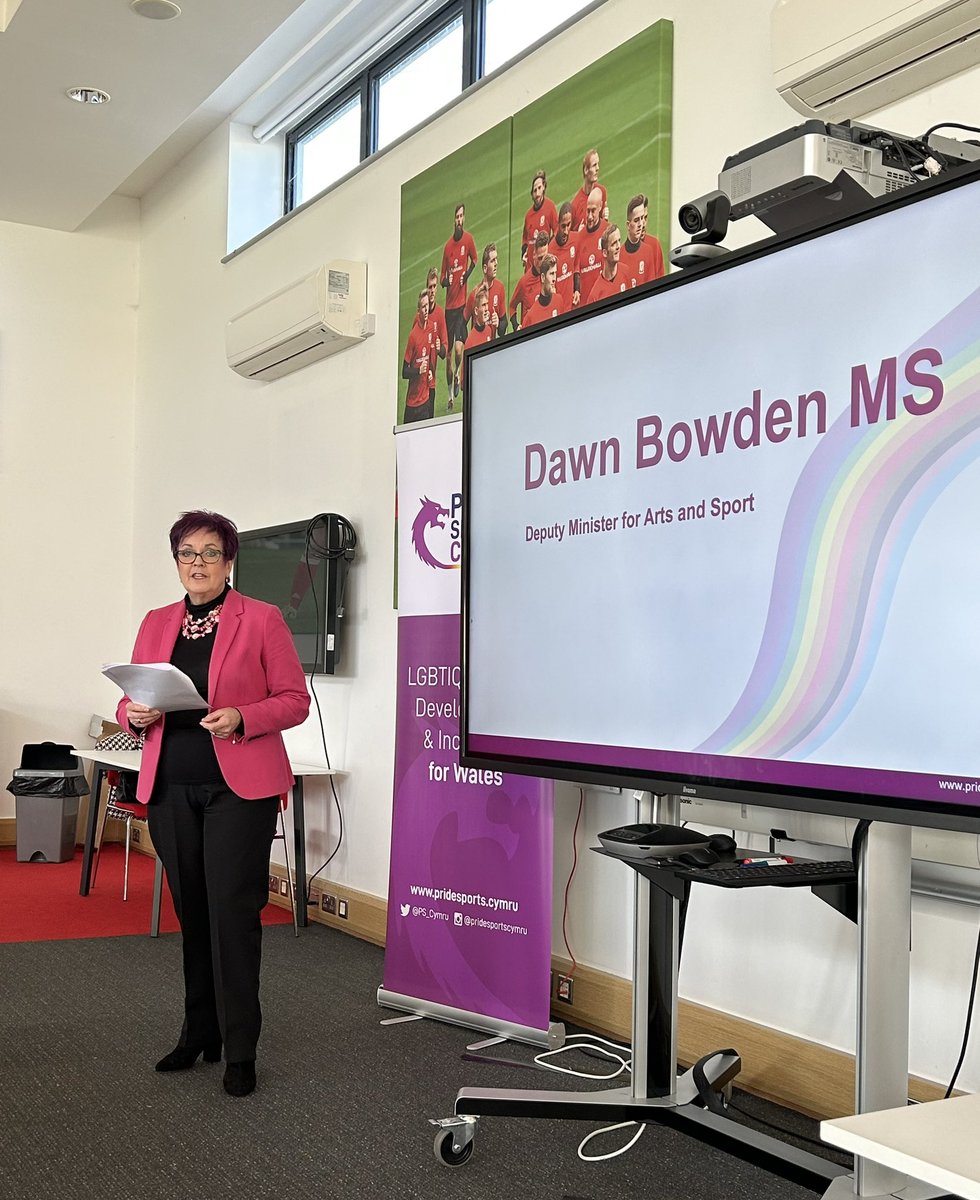 PS_Cymru's tweet image. Such an honour to welcome @Dawn_Bowden to the launch of Pride Sports #Cymru this morning.

Inspiring to hear more about @WelshGovernment’s commitment to supporting Wales’ LGBTQ+ communities.