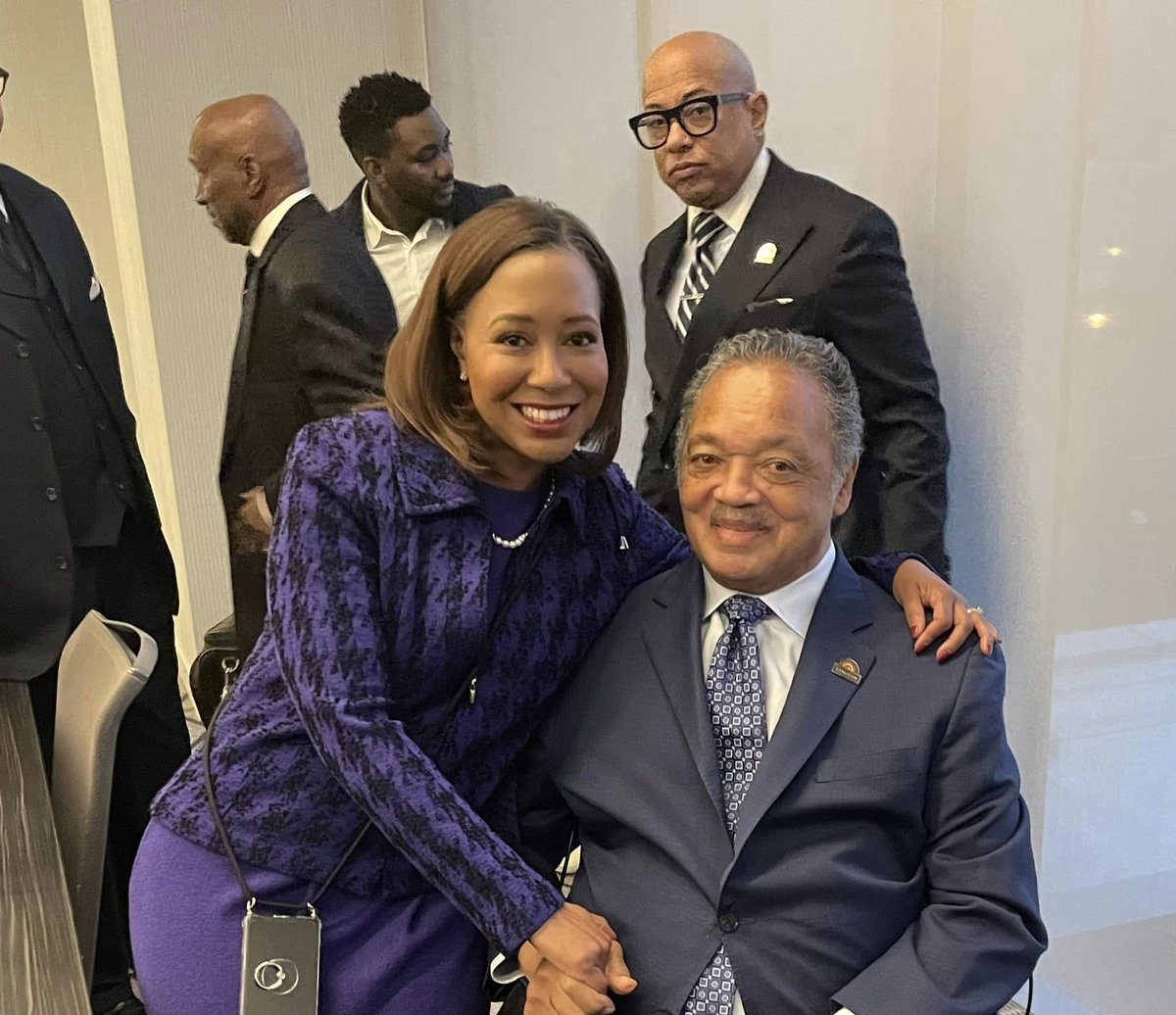 CommKSteele's tweet photo. The 33rd Annual PUSH For Excellence Dr. Martin Luther King Scholarship Breakfast. ✌🏽❤️💧 #PeaceLoveCleanWater #MLK #DrKing
#PUSHForExcellence https://t.co/owhNxreWBv