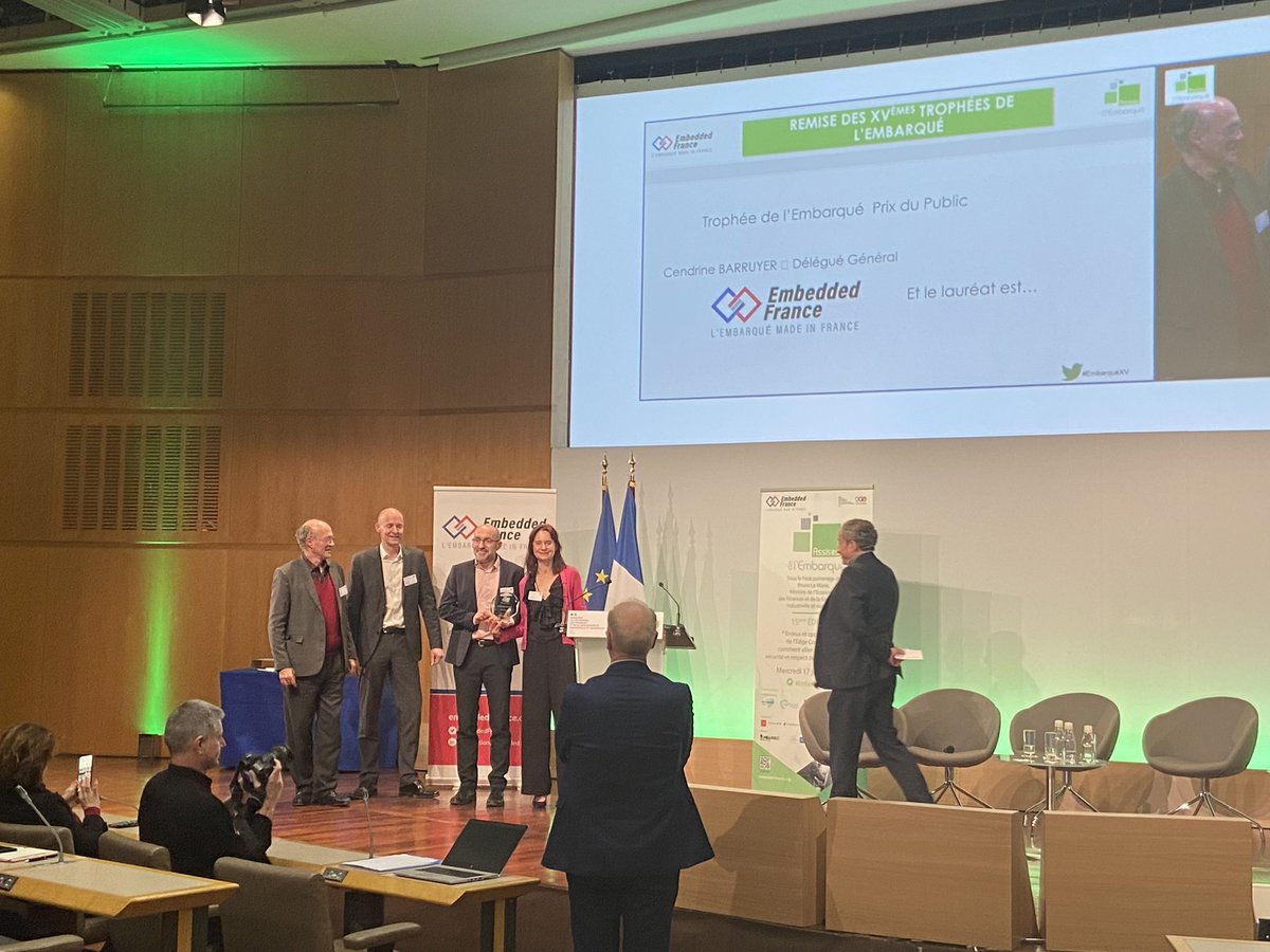 EmbeddedFrance's tweet photo. Dernier Trophée de l’Embarqué, celui du Prix du Public décerné à @Wiifor_Iot
#EmbarqueXV #IoT https://t.co/eZKxrMp7l1