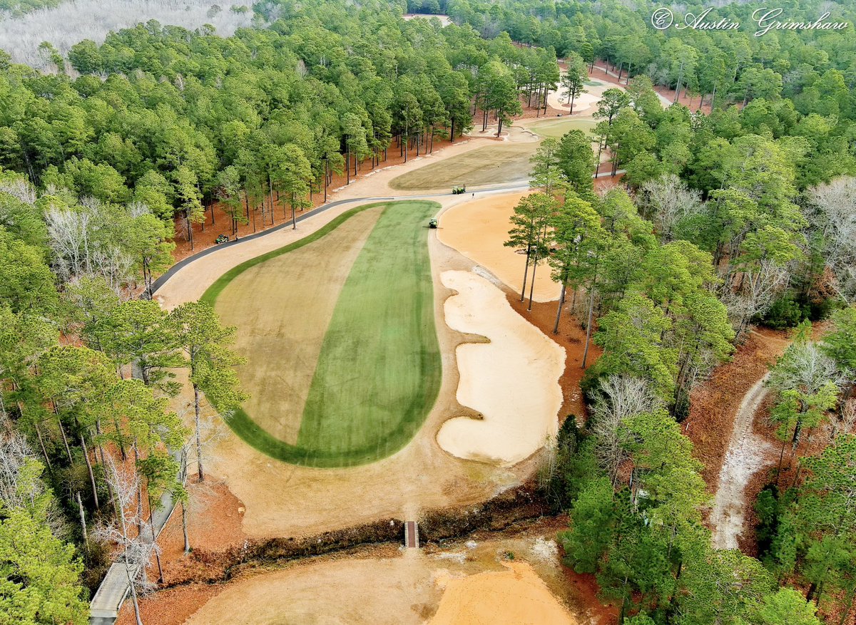 First app of <a href="/SimplotTurf/">Simplot Turf & Horticulture</a> Lumen Lux paint going out in Pinehurst.  Couldn’t have asked for a better January day.  #ColorPack