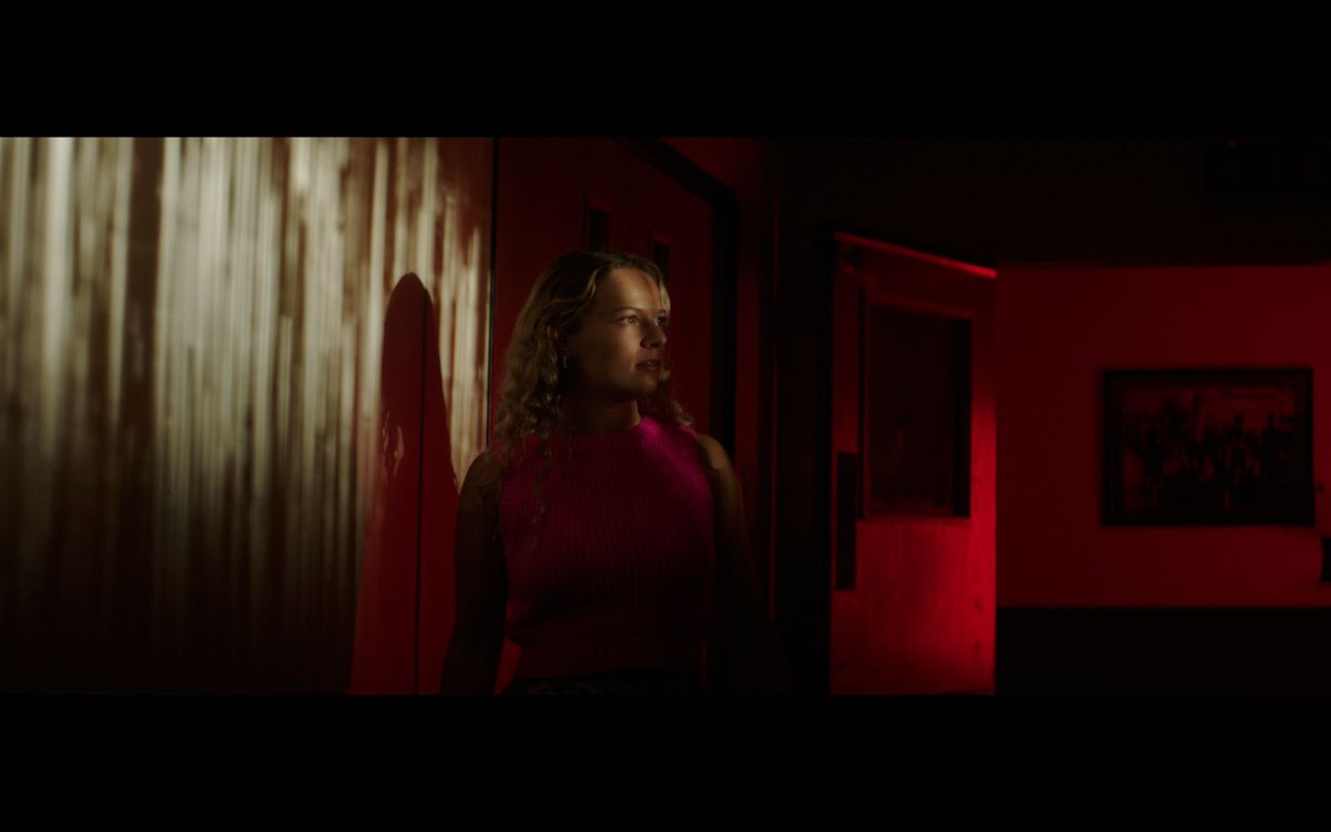 izzyburton01's tweet photo. Some amazing stills from Dutch Criminal Records music video for C’est La Vie 

Director: Connor Pearson

D.O.p: Joe Cornick

1st AD: Ella Thrasher

Gaffer: George Pope

1st AC: Sam Hotson

2nd AC: Jey Roku

Graphics: Anna Michael

Runner: Dominic Holmes https://t.co/snXN3pDLON