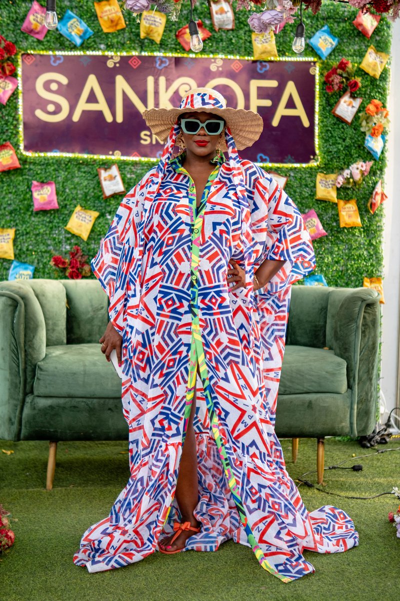 DebonairAfrik's tweet photo. Stylish guests at #TEMBrunch2023.

📸: @Amalburt4 &amp; @lightvillephoto

#debonairafrik #mummtoast #fashionbrunch #creativeexcellence https://t.co/AkGKNY7sTf