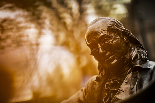 Happy birthday to Penn's founder, Benjamin Franklin! 🎉