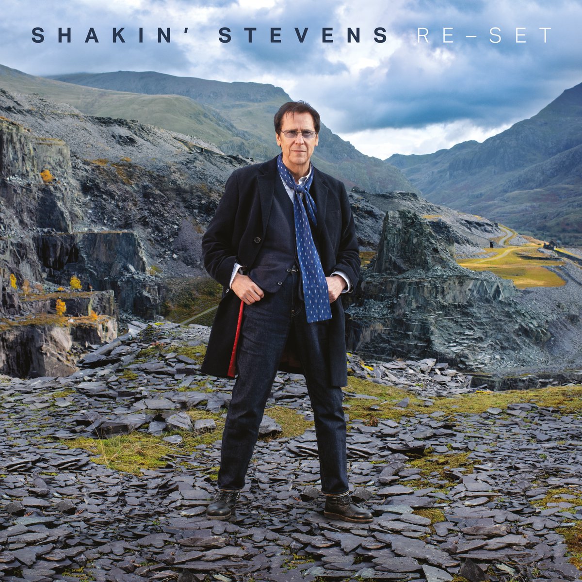 stereoboard's tweet image. Shakin' Stevens (@officialShaky) has released a new single, It All Comes Round, from his upcoming album 'Re-Set': bit.ly/3HaGiNL