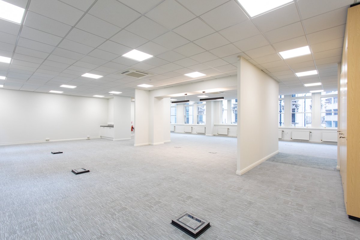 RushbondPLC's tweet photo. New year, new office space?
For those looking to relocate in 2023,
#GoodbardHouse #Leeds offers 2 floors of 4,000 sq ft newly refurbished office space, in a central Leeds location.
Book a viewing now! @CBRE_Leeds https://t.co/FnAfiT83EP