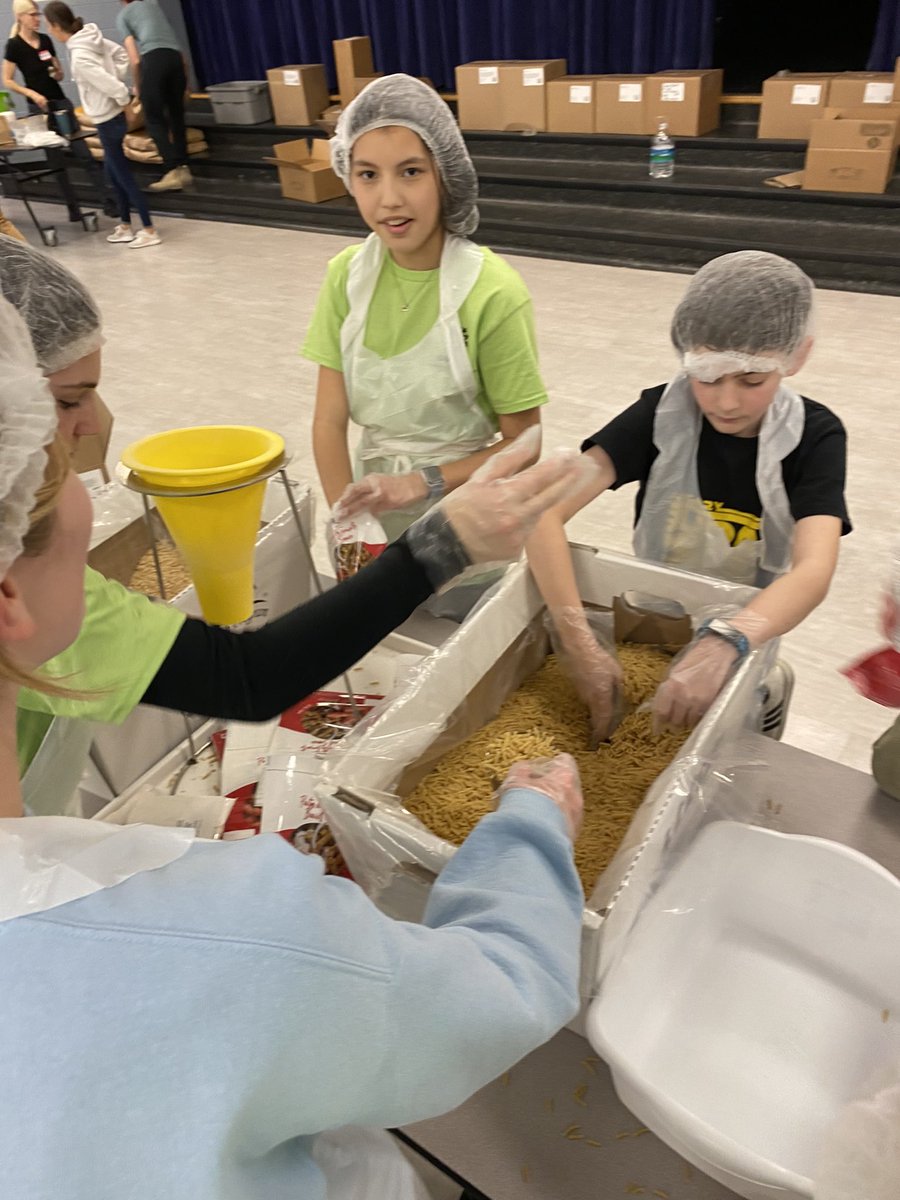 Ross Mandel tweet media