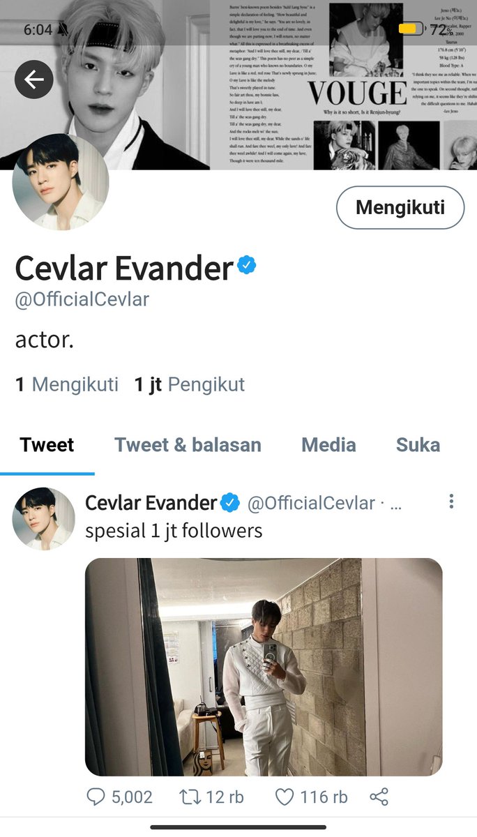 titikfiksi's tweet image. actor dan author

— jeno ft. dreamies au