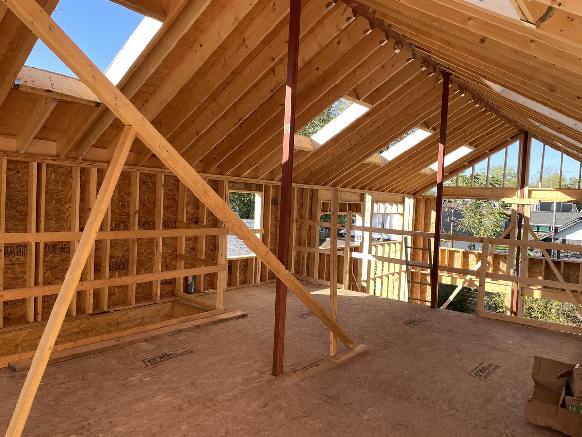 AdamAHawkswell's tweet photo. #CBDuplex steel erected. Walls second floor and roof framed. https://t.co/HwenoHUaJe