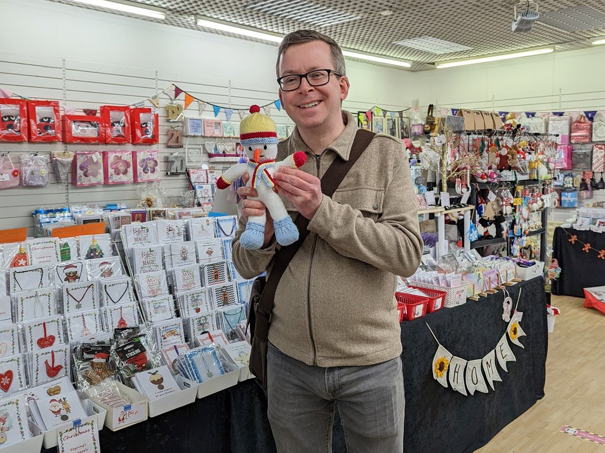 soult's tweet photo. #ChesterleStreet's @thecraftfairco, inside @stcuthbertswalk, showcases local crafters and traders Wednesday to Saturday each week.

You can book your own stall (£15/day), rent a shelf, or even run a workshop. DM or Facebook message them (https://t.co/2JgfhBj1sc) for full info! https://t.co/F38WX2gA7i