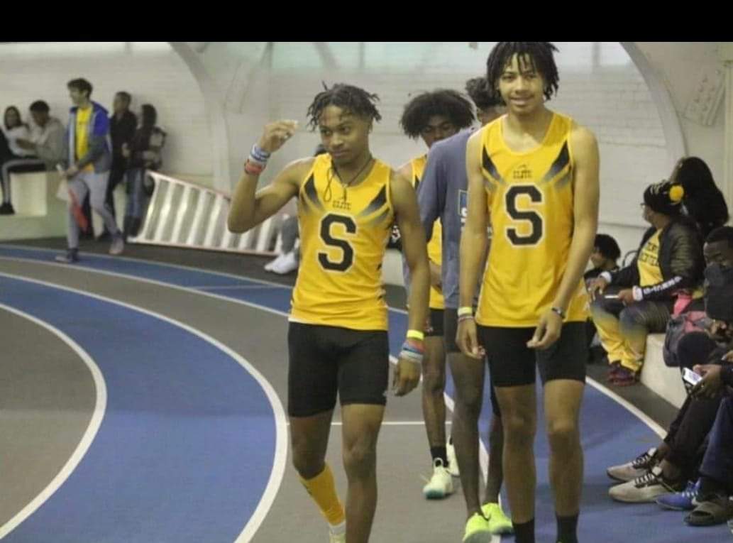 7cthethunder7's tweet photo. Scotlandville Hornets Track Family https://t.co/c9G2eD55tT