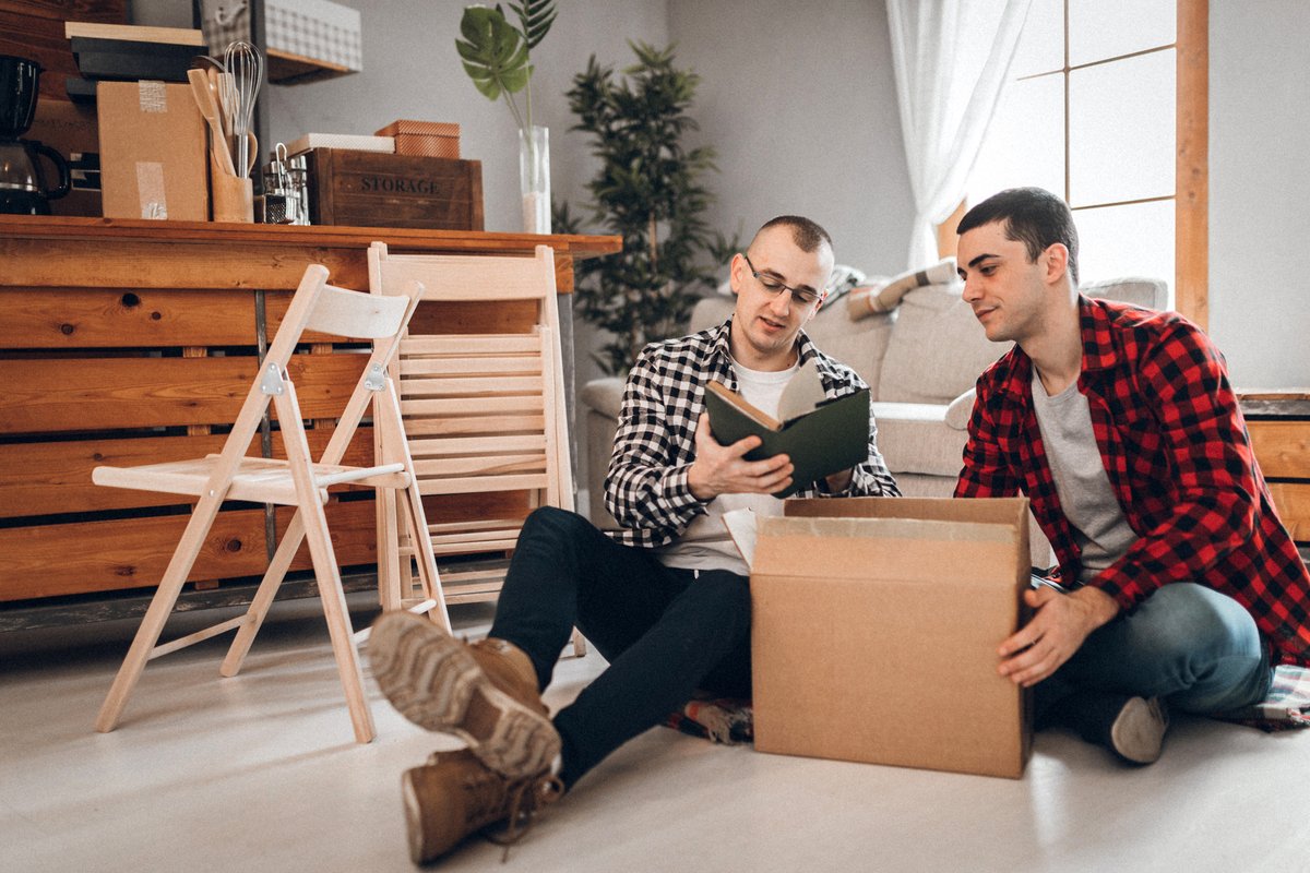 Thinking about buying a Shared Ownership home in 2023?

Check out our starter guide to give you the full Shared Ownership lowdown here connectwithhome.co.uk/news/Sonews1 &amp; keep an eye on the site to see details of developments in #Richmond #Surbiton #Teddington &amp; #WestDrayton coming soon!