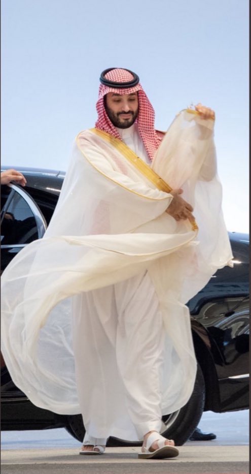 AzizbagBag's tweet photo. بحنكه ورؤية بصيره 
سمو سيدي #ولي_العهد
يبهر العالم .. لتكون السعودية العظمى محط أنظارهم🇸🇦💚🇸🇦 #نعتلي_المنصه_العالميه https://t.co/EElIOxhRDk
