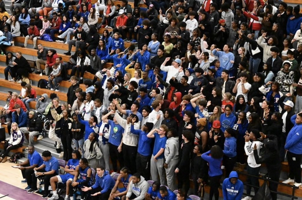 SENIOR NIGHT 🏀🏀🏀
@ HOME THIS FRIDAY 1/20
theme : BLACK OUT
girls @ 5:30
boys @ 7:00
VS discovery.