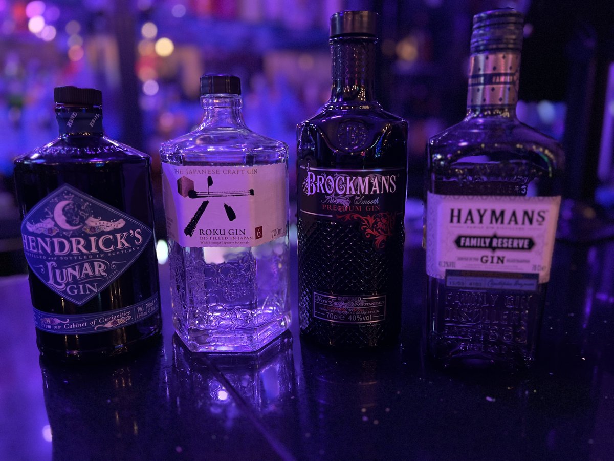 What’s your favourite? #gin #ginandtonic #ginbar #manchester #roku #haymansgin #brockmans #hendricks