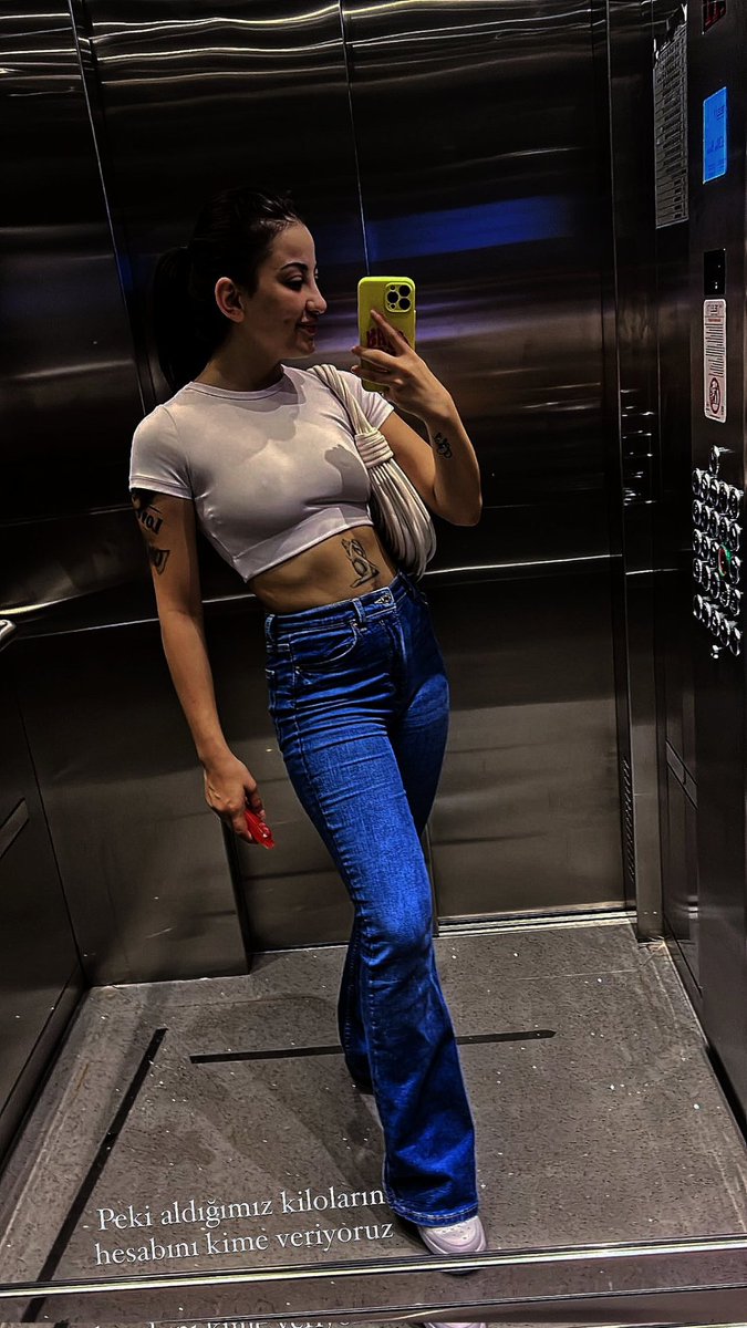 Türk Ünlüler on X: Buse korkmaz meme ucu t.coVmD4tvBoAj  X