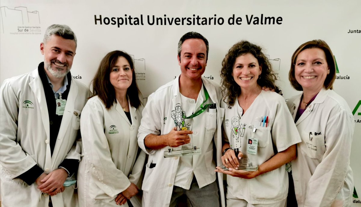 Satisfacción por el gran equipo de Medicina Interna del #HospitalValme! Mi enhorabuena a Natalia Herrera y a Jesús León por los premios #FHO2022
#SomosValme #HumanizAGSSurSevilla