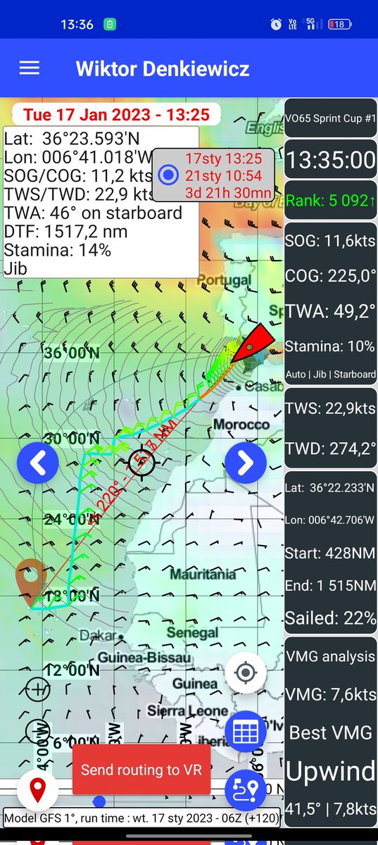 WDenkiewicz's tweet image. Atlantyk. Pozycja jakbym wyszedł z Kadyksu lub Sewilli. Routing podpowiada, że mogę żeglować zadanym kursem pomiędzy Maderę a Wyspy Kanaryjskie. Wczoraj warunki trudne dla żeglarzy w #theoceanrace, halsowanie, wiatr W do ≈40 kts. Mindelo za ok. 4 dni. #SailGrib4VR #VROffshore 😁