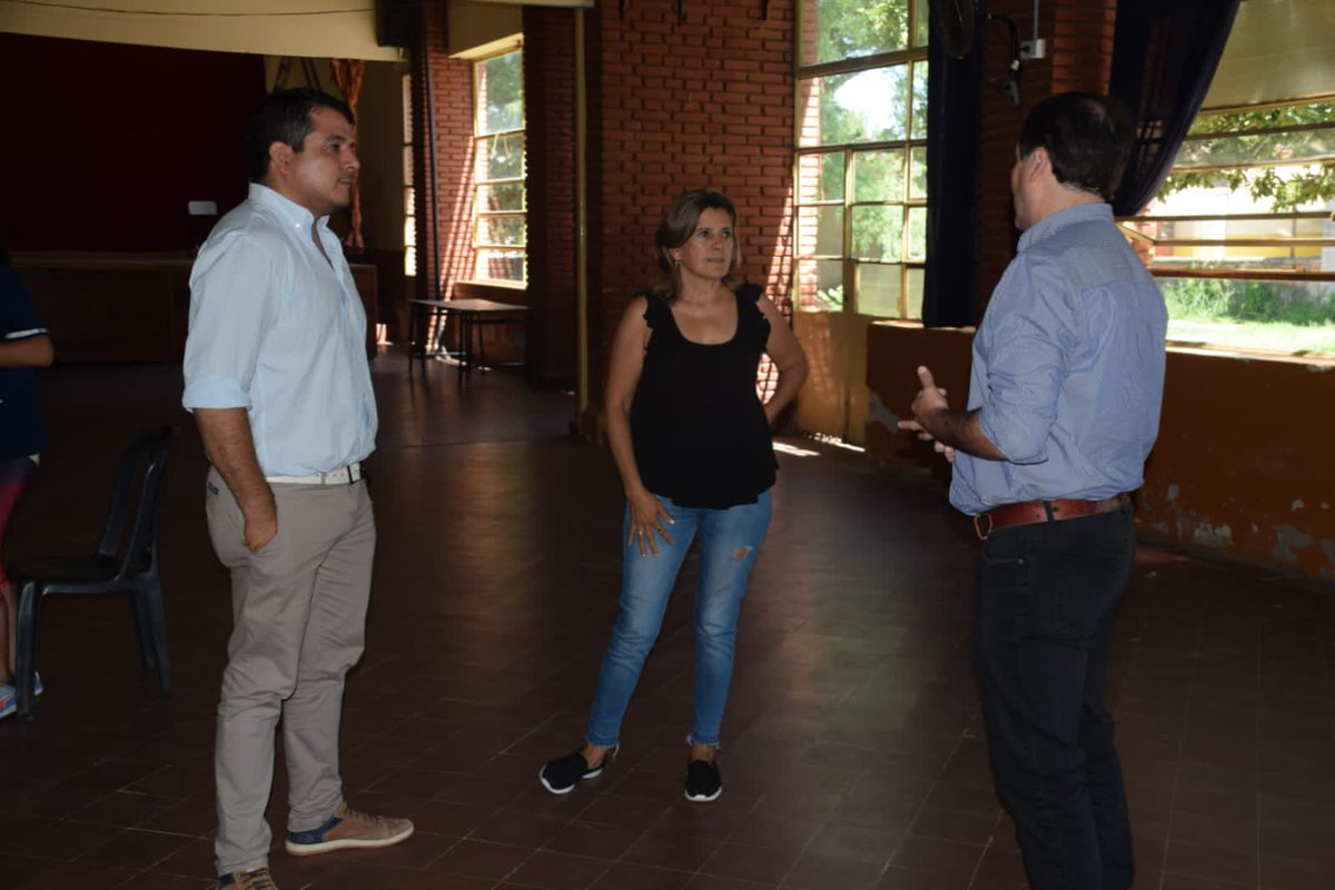 papin1970's tweet photo. Desde la gestión del intendente Solís Iniciamos el año proyectando arreglos de escuelas para periodo lectivo 2023 https://t.co/8Cl7HUX7XI