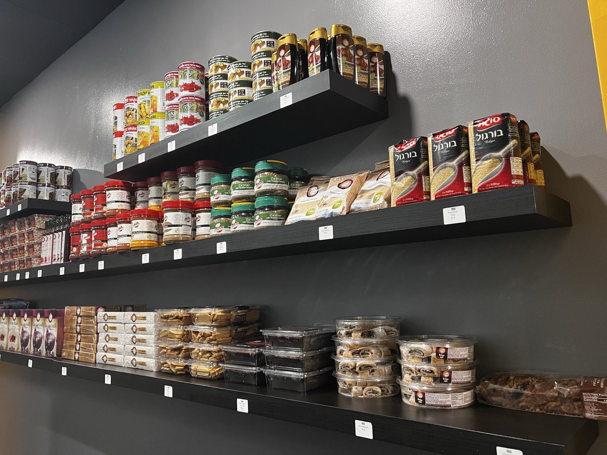 TampaKosher's tweet photo. Grill Express Tampa 514 N Franklin St #105, Tampa, FL 33602 is now open..an amazing menu and a mini market to purchase some frozen and dry goods. Under the RCF Hashgacha  #kosherfood #kosher #kosher #koshereats #Tampa #TampaBay #koshertampa https://t.co/sami7pMCi0