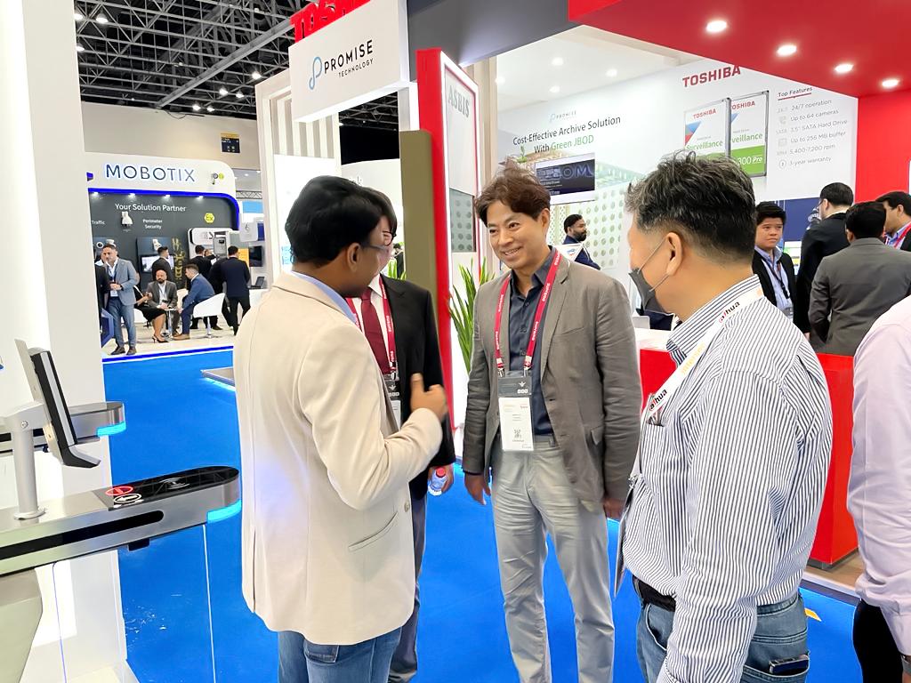 ScreenCheck MENA tweet media